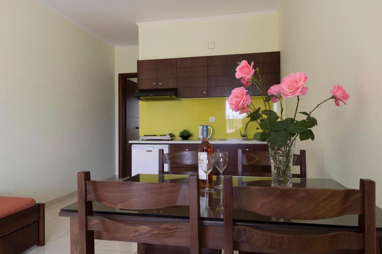 Sandy Suites Kalamaki  Luaran gambar